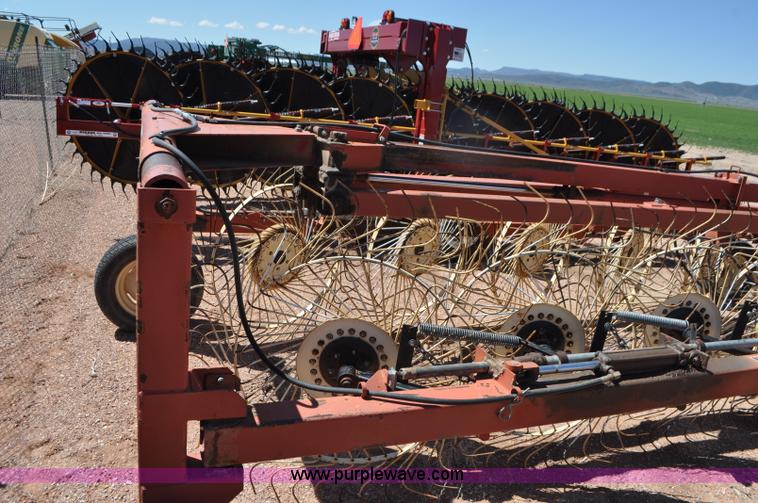 image for item G7382 H&S BF14HC bi-fold hay rake