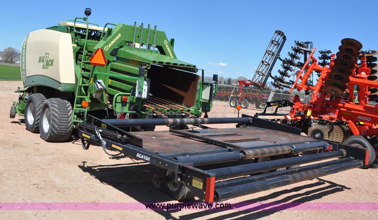image for item G7384 2010 Krone 1290 HDP large square baler