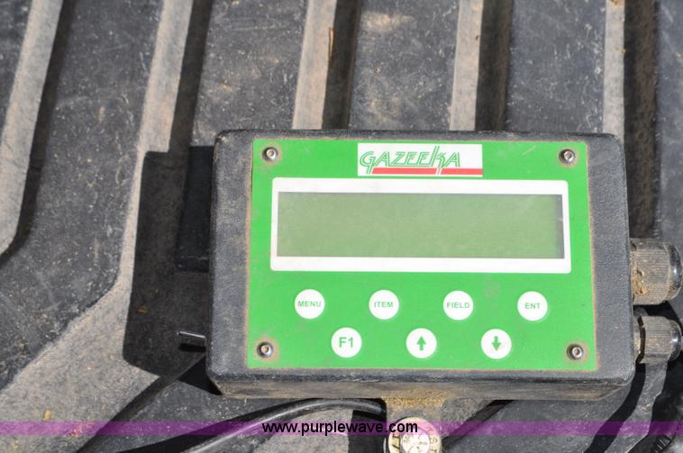 image for item G7384 2010 Krone 1290 HDP large square baler