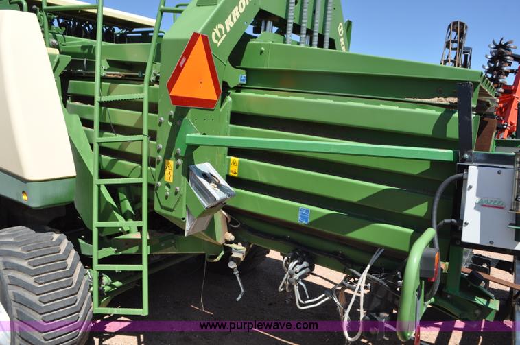 image for item G7384 2010 Krone 1290 HDP large square baler