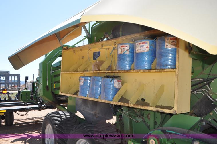 image for item G7384 2010 Krone 1290 HDP large square baler