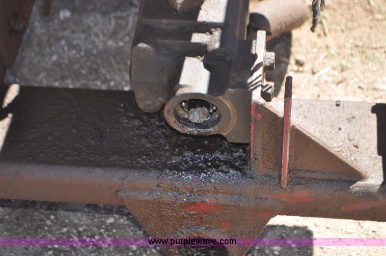 image for item G7385 Miller Pro 1416 Avalance hay merger