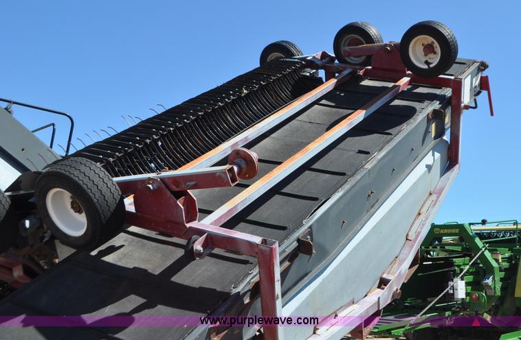 image for item G7385 Miller Pro 1416 Avalance hay merger