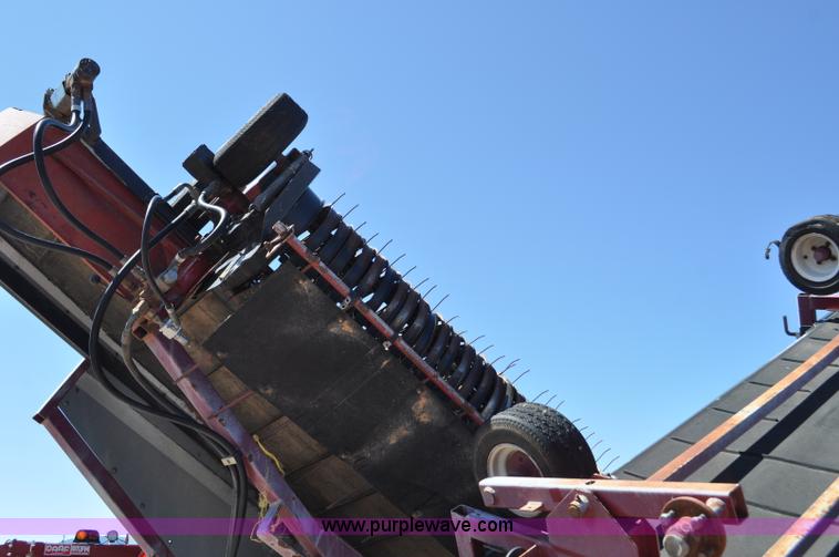 image for item G7385 Miller Pro 1416 Avalance hay merger