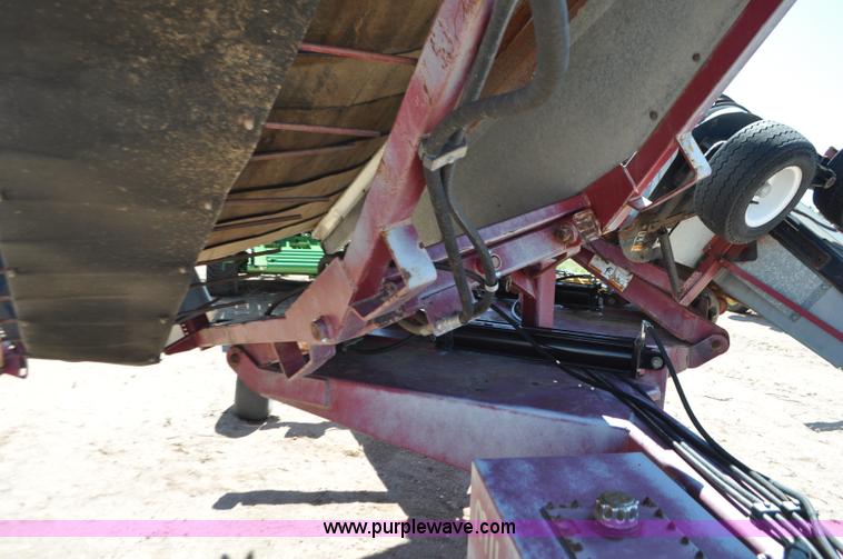 image for item G7385 Miller Pro 1416 Avalance hay merger