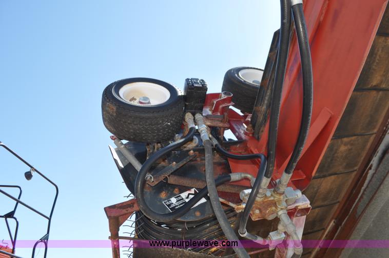 image for item G7385 Miller Pro 1416 Avalance hay merger