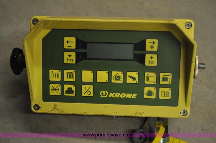 image for item G7392 2004 Krone BP128 large square baler