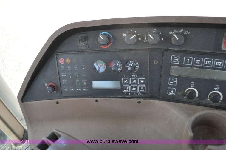 image for item G7393 1998 John Deere 8300 MFWD tractor