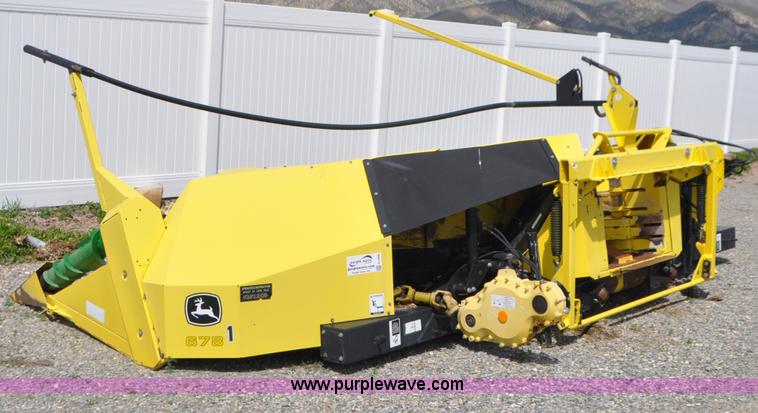 image for item G7394 2010 John Deere 678 rotary head