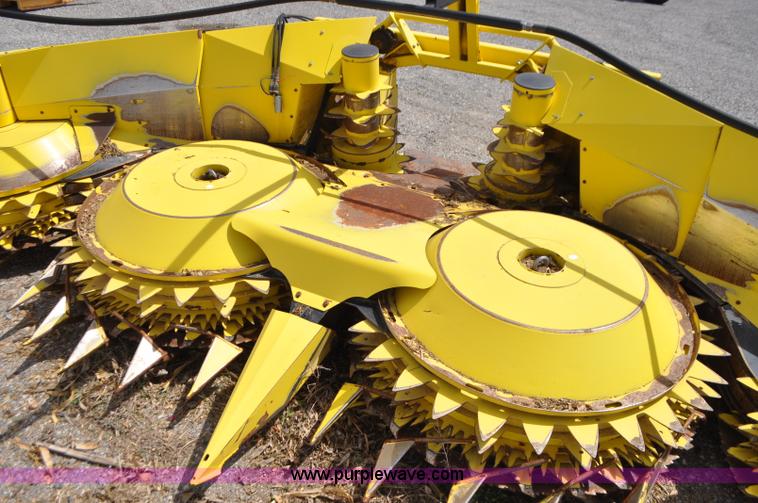 image for item G7394 2010 John Deere 678 rotary head