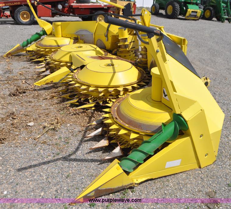 image for item G7394 2010 John Deere 678 rotary head