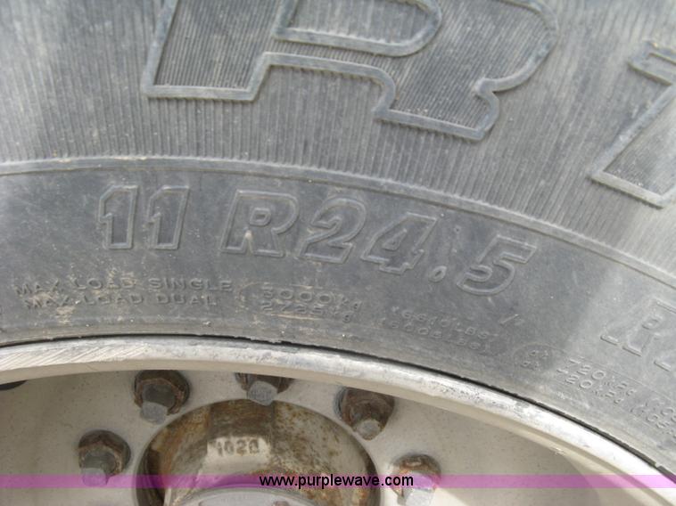 image for item J2831 1997 Timpte Super Hopper double hopper bottom grain trailer