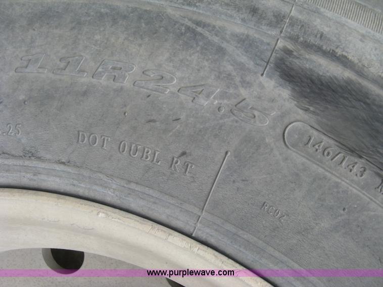 image for item J2831 1997 Timpte Super Hopper double hopper bottom grain trailer