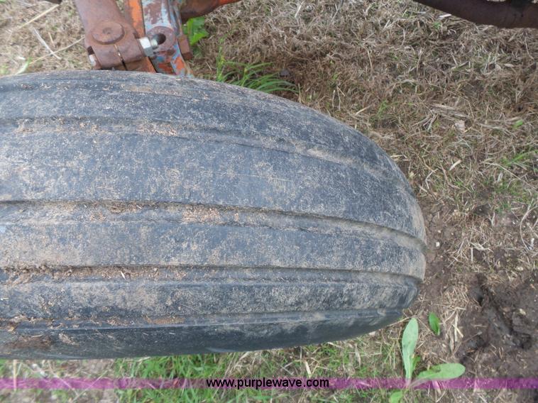 image for item J4963 Ford 861 Power Master tractor