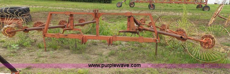 image for item J4969 Tonutti P5/79 hay rake