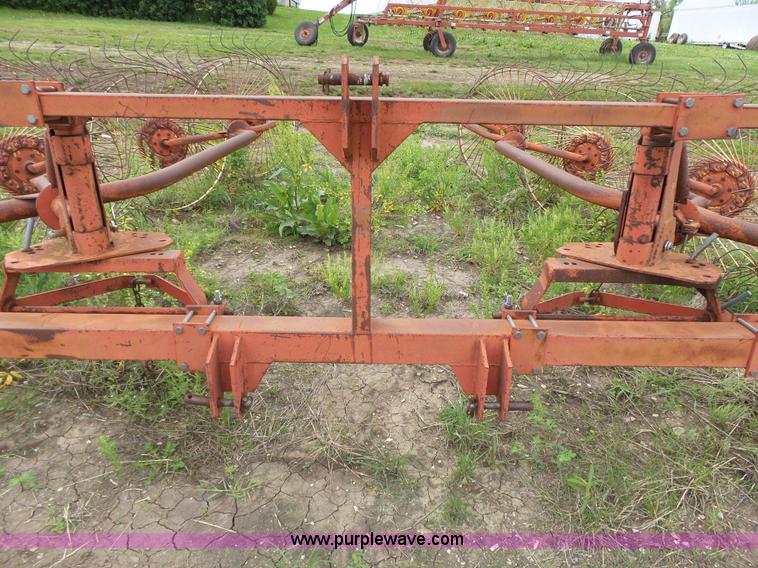 image for item J4969 Tonutti P5/79 hay rake