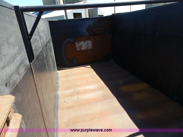 image for item J4972 Knapheide silage bed