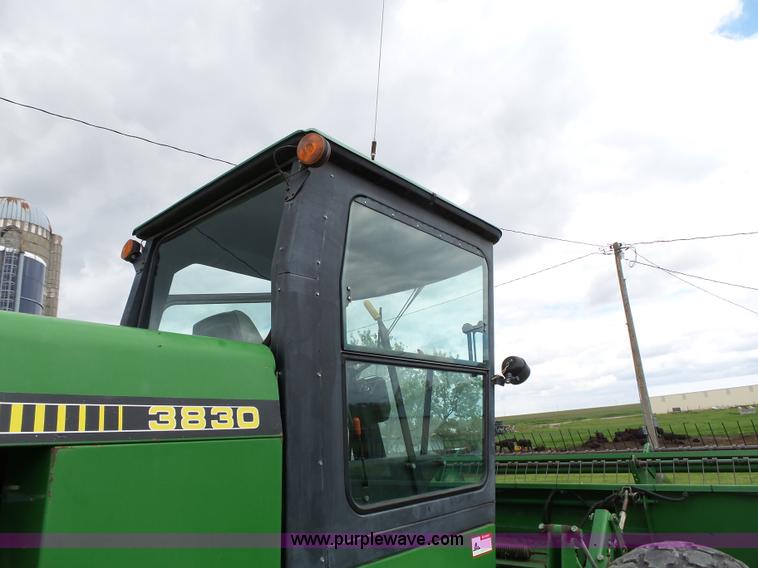 image for item J4977 1993 John Deere 3830 self-propelled windrower