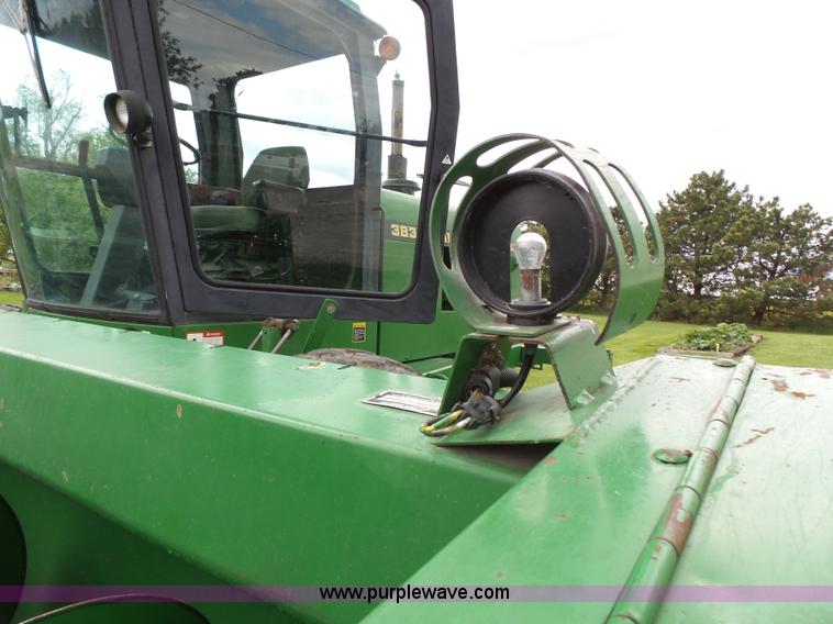 image for item J4977 1993 John Deere 3830 self-propelled windrower