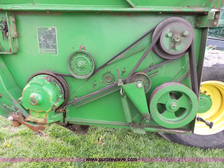 image for item J4977 1993 John Deere 3830 self-propelled windrower