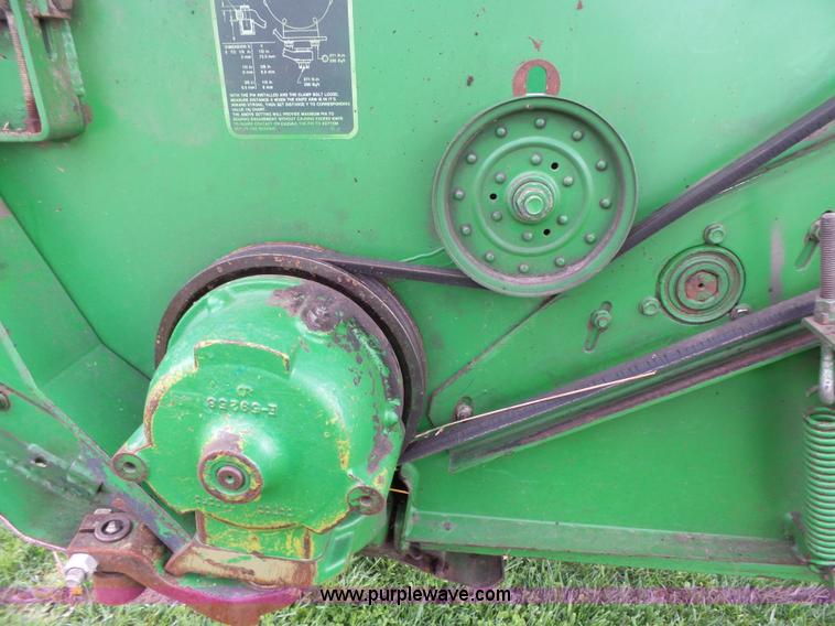 image for item J4977 1993 John Deere 3830 self-propelled windrower