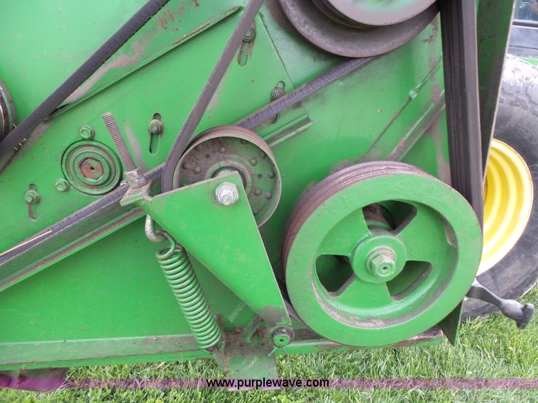 image for item J4977 1993 John Deere 3830 self-propelled windrower