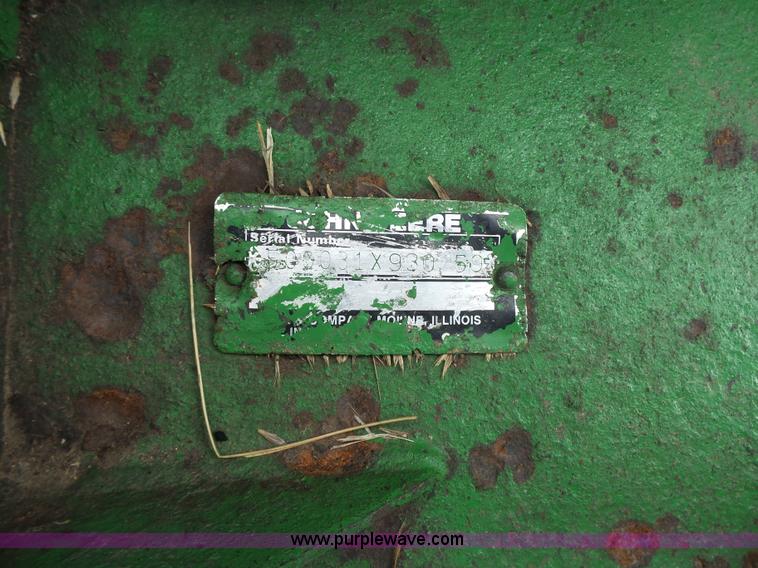 image for item J4977 1993 John Deere 3830 self-propelled windrower