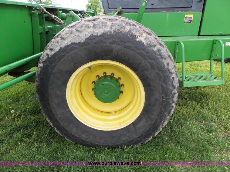 image for item J4977 1993 John Deere 3830 self-propelled windrower