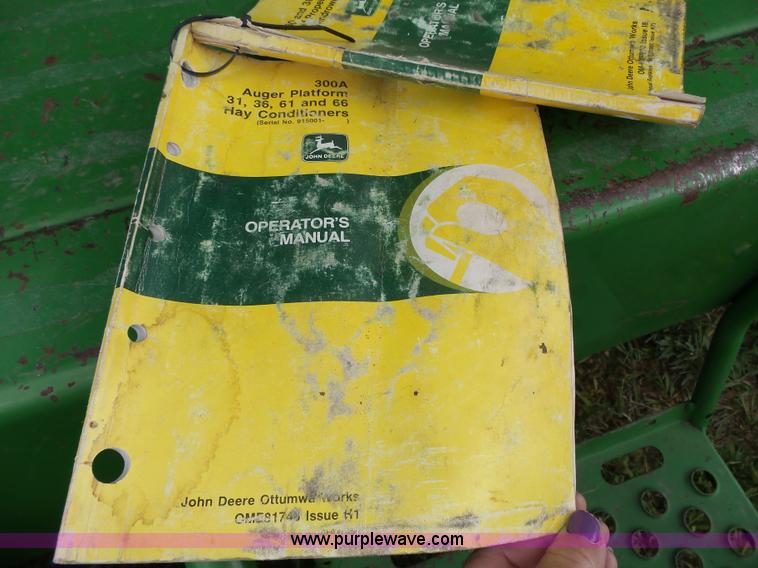 image for item J4977 1993 John Deere 3830 self-propelled windrower