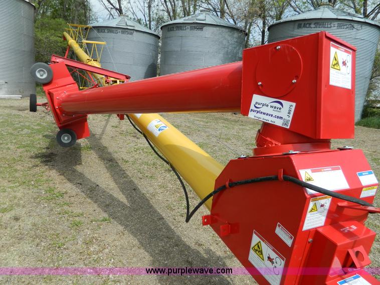 image for item J8975 Westfield MK100-71 grain auger