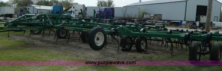 image for item J8976 Great Plains 6548FC Series VII field cultivator