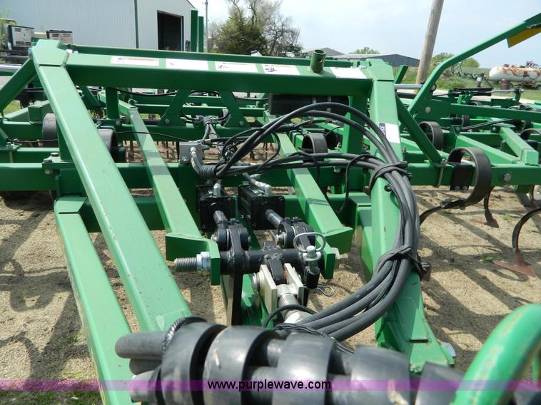 image for item J8976 Great Plains 6548FC Series VII field cultivator