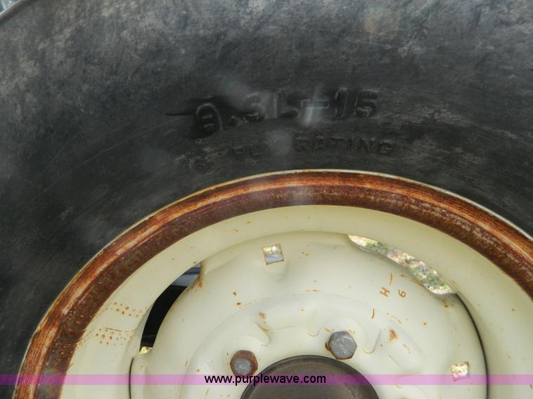 image for item J8976 Great Plains 6548FC Series VII field cultivator