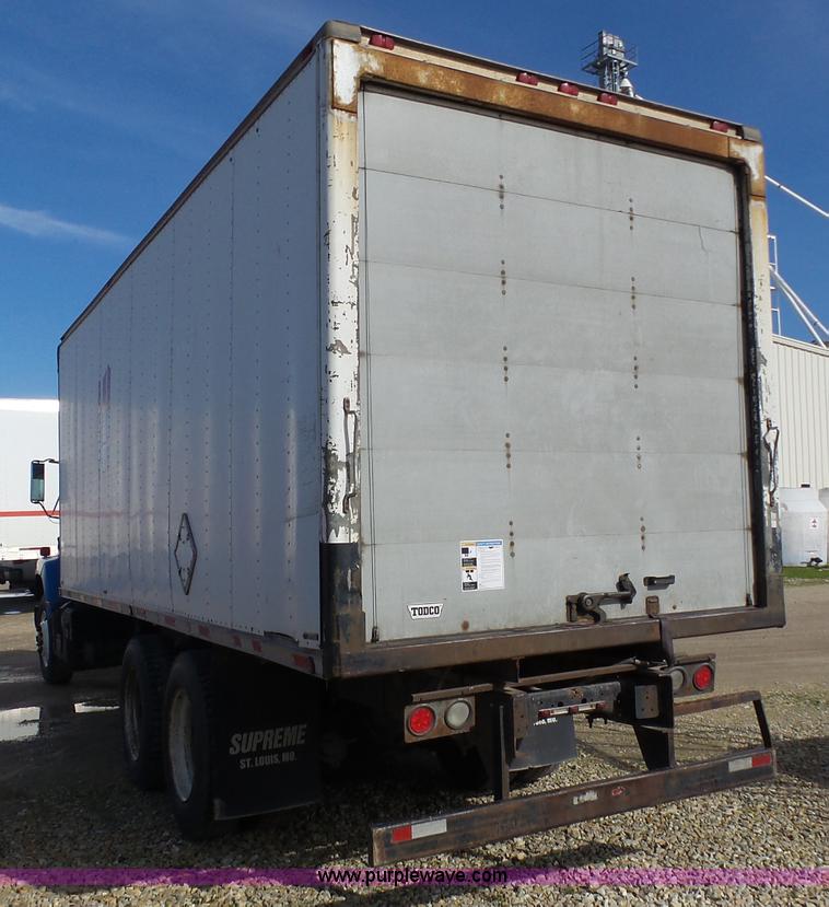 image for item K1308 1986 International F2375 box truck