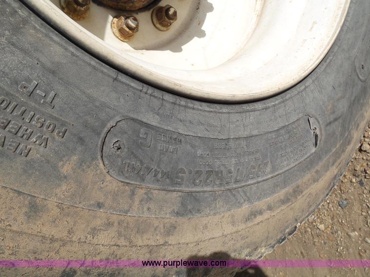 image for item K1309 1996 Ford LN8000 tender truck