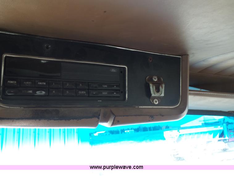 image for item K1309 1996 Ford LN8000 tender truck