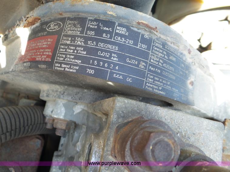 image for item K1309 1996 Ford LN8000 tender truck