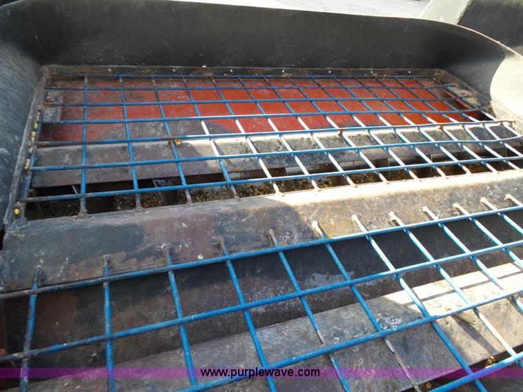 image for item K1329 Wheatheart drive over grain auger