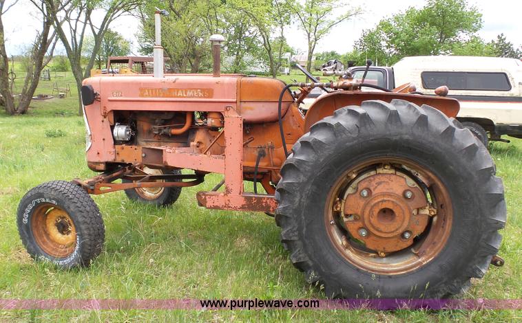 image for item K4168 Allis Chalmers D17 tractor