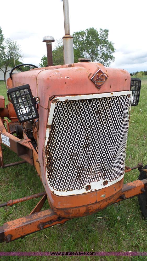 image for item K4168 Allis Chalmers D17 tractor