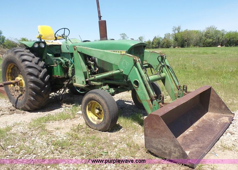 image for item K4542 1969 John Deere 4020 tractor