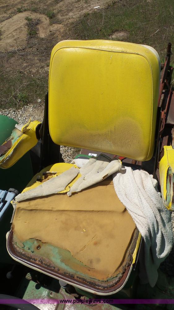 image for item K4542 1969 John Deere 4020 tractor