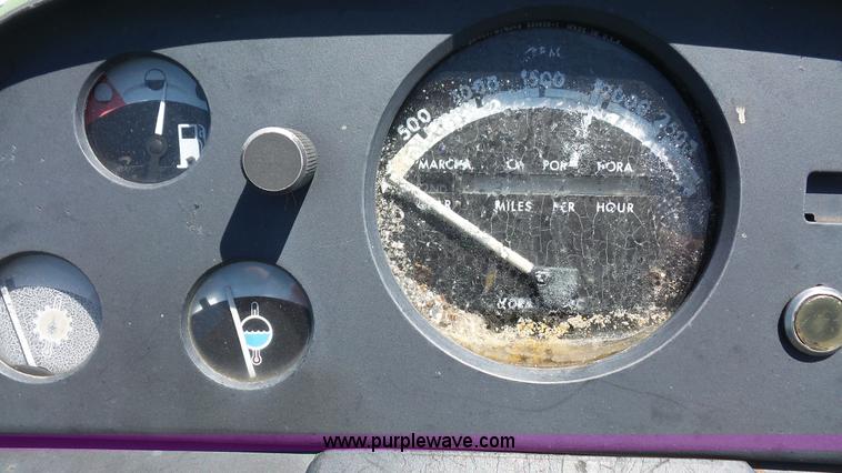 image for item K4542 1969 John Deere 4020 tractor