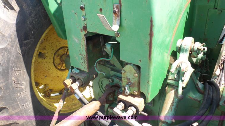 image for item K4542 1969 John Deere 4020 tractor