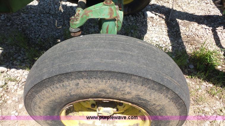 image for item K4542 1969 John Deere 4020 tractor