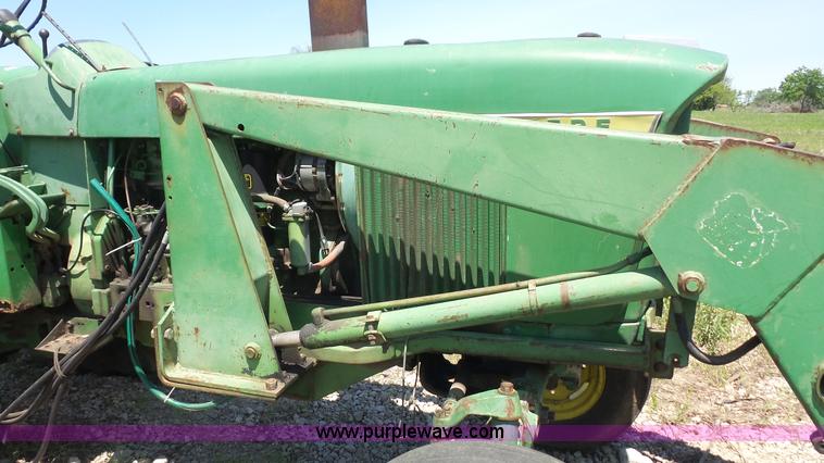 image for item K4542 1969 John Deere 4020 tractor