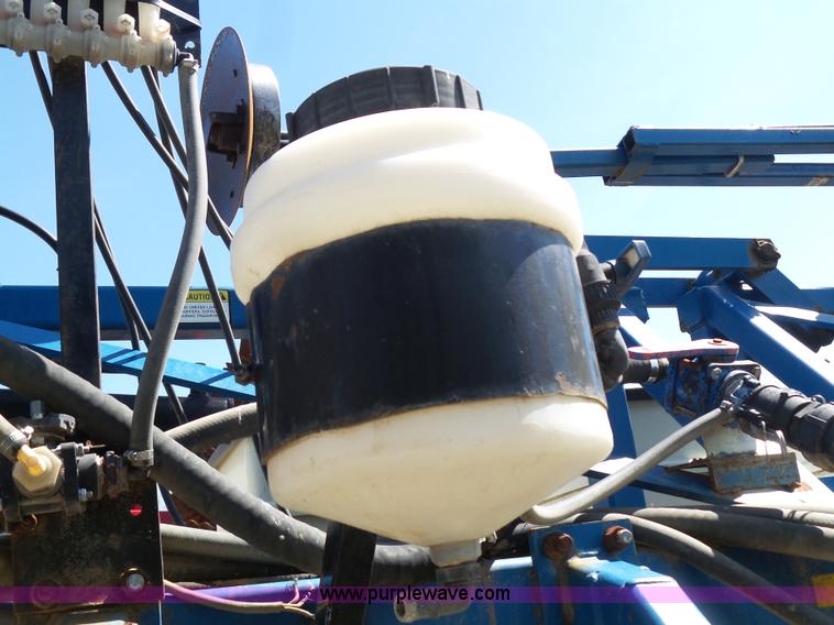 image for item K5168 2003 Kinze 3600 no-till planter