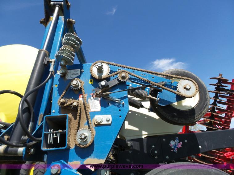 image for item K5168 2003 Kinze 3600 no-till planter