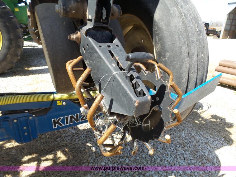 image for item K5168 2003 Kinze 3600 no-till planter
