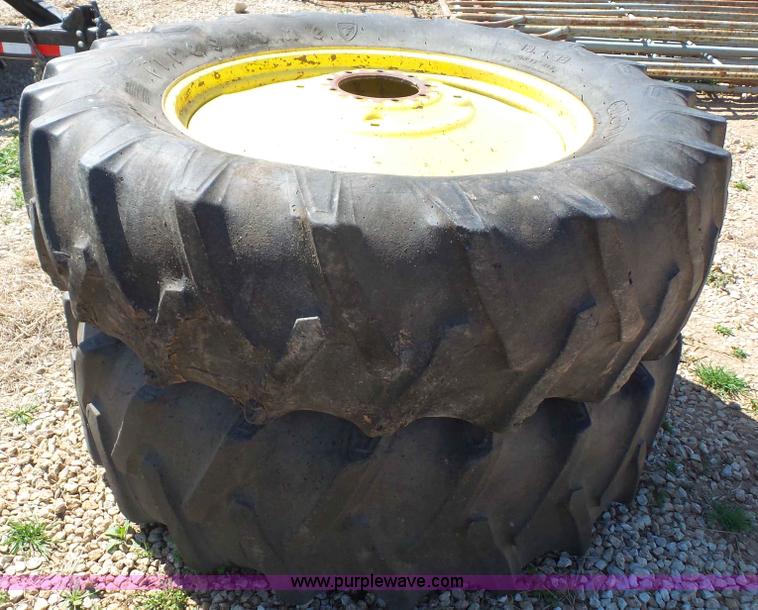 image for item K5170 1978 John Deere 4440 tractor